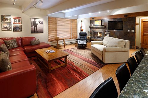 Hotel Chateau Chaumont Standard Condos  | Aspen | Colorado | United States 18