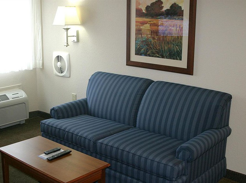 Hotel Candlewood Suites Macon  | Macon | Georgia | United States 15