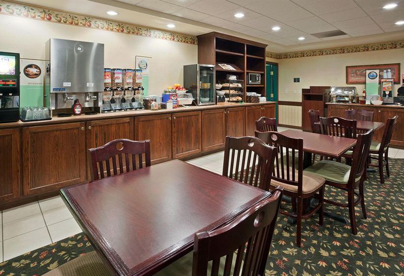Hotel Country Inn & Suites By Carlson, St. Cloud East  | St. Cloud | Minnesota | United States 1