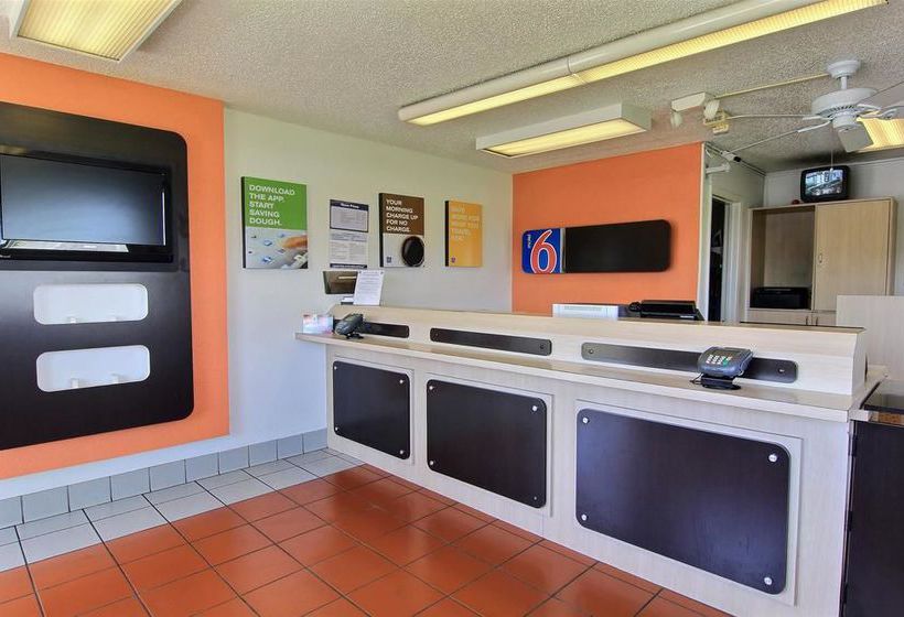 Motel 6 Austin Central - North   | Austin | Texas | United States 16