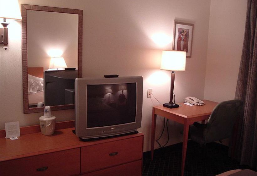 Hotel Holiday Inn Express New Orleans East  | New Orleans | Louisiana | United States 19