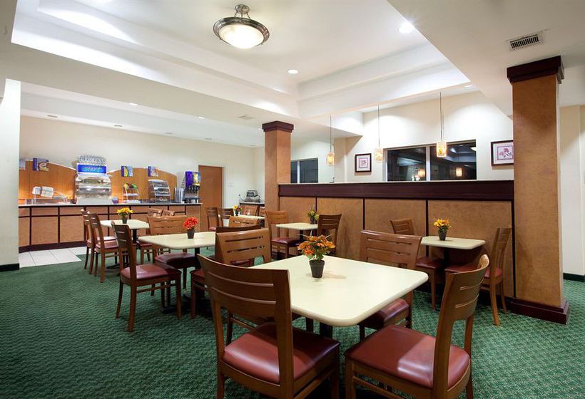 Hotel Holiday Inn Express New Orleans East  | New Orleans | Louisiana | United States 3