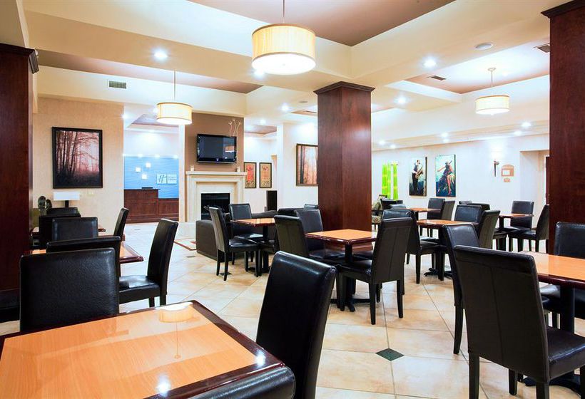 Hotel Holiday Inn Express Charlotte Arrowood