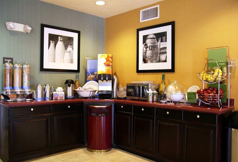 Hotel Super 8 Albuquerque Airport  | Albuquerque | New Mexico | United States 4