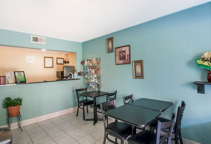 Hotel Rodeway Inn Memphis  | Memphis | Tennessee | United States 6