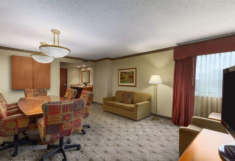 Hotel Embassy Suites Portland Airport  | Portland | Oregon | United States 18