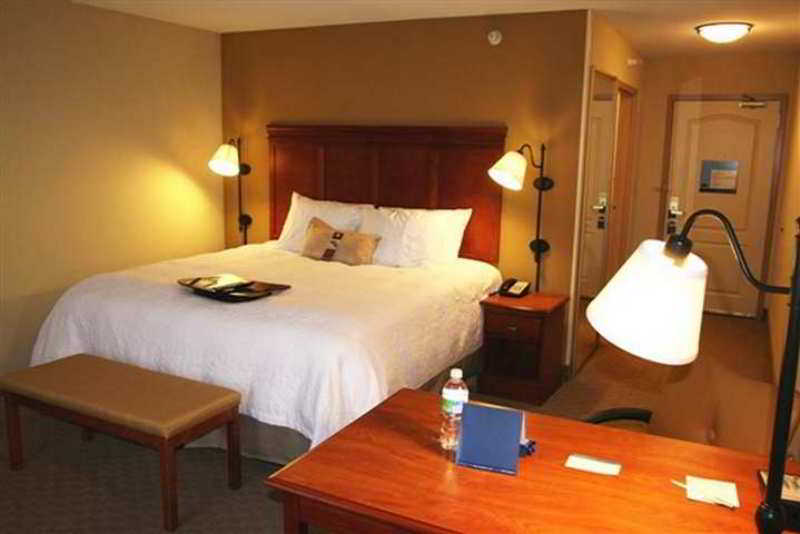 Hampton Inn & Suites Cedar Rapids - North  | Cedar Rapids | Iowa | United States 10
