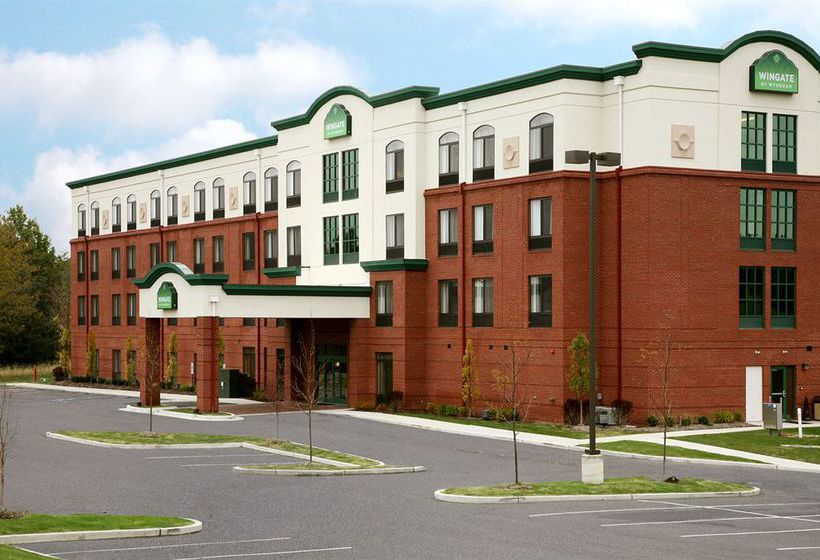 Hotel Wingate by Wyndham St. Charles Mo 