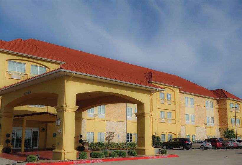 Hotel La Quinta Inn & Suites Garland Harbor Point  | Garland | Texas | United States 1