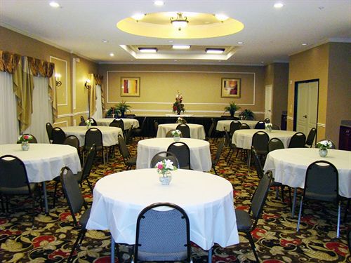 Hotel La Quinta Inn & Suites Garland Harbor Point  | Garland | Texas | United States 13