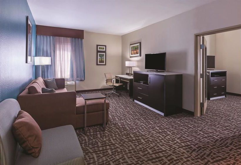 Hotel La Quinta Inn & Suites Paris  | Paris | Texas | United States 8