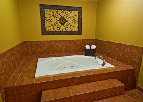 Hotel Comfort Suites Tupelo  | Tupelo | Mississippi | United States 3
