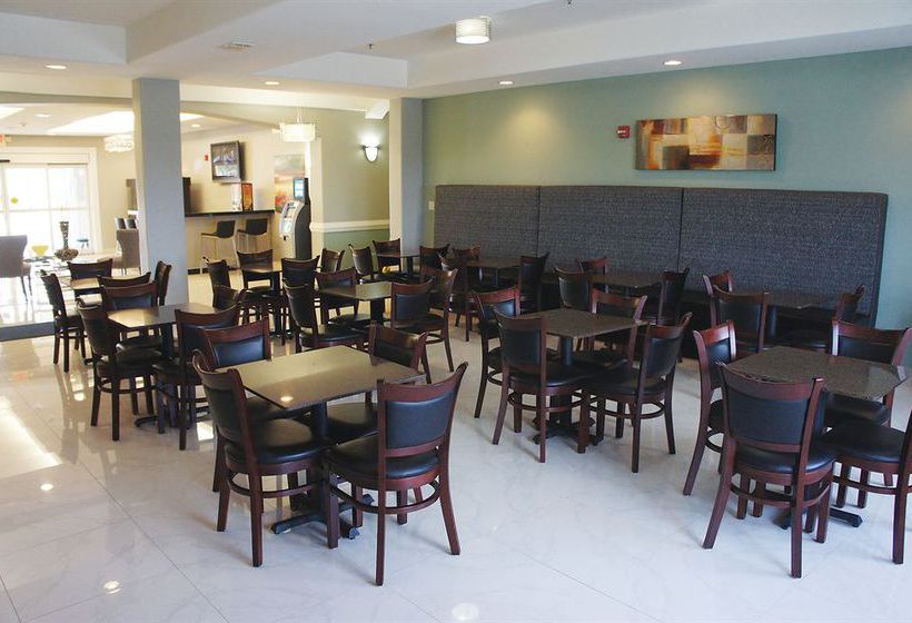 Hotel La Quinta Inn & Suites Mercedes 