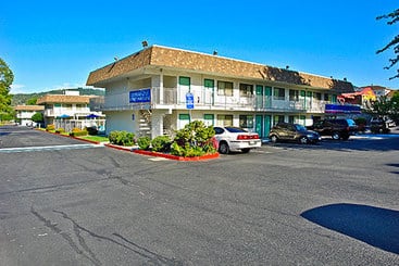 Motel 6 Grants Pass  