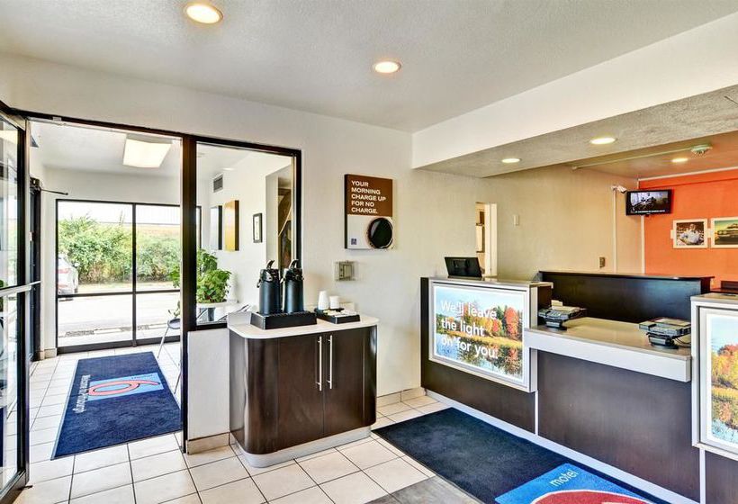 Motel 6 Pittsburgh - Crafton   | Pittsburgh | Pennsylvania | United States 10