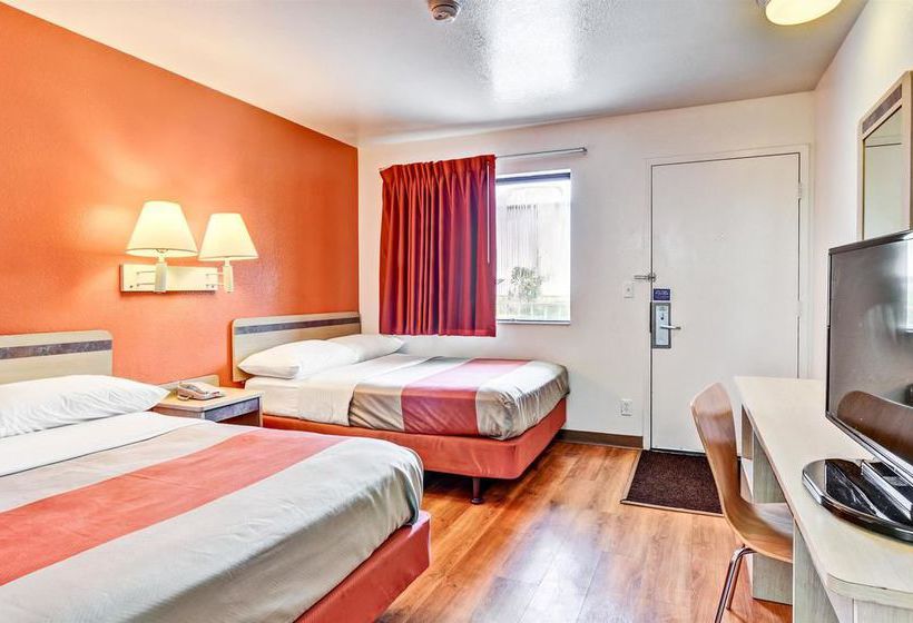 Motel 6 Pittsburgh - Crafton   | Pittsburgh | Pennsylvania | United States 17
