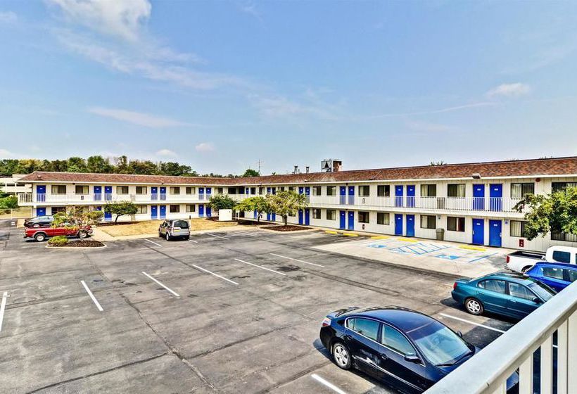 Motel 6 Pittsburgh - Crafton   | Pittsburgh | Pennsylvania | United States 6