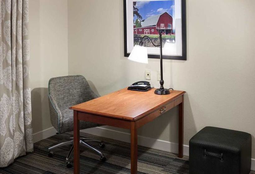 Hotel Hampton Inn & Suites Davenport  | Davenport | Iowa | United States 17