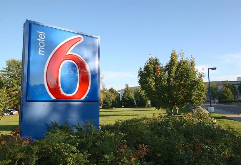 Motel 6 Burlington - Colchester 