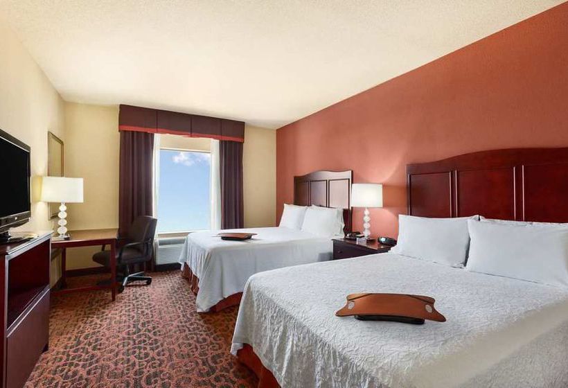 Hampton Inn & Suites Mission  | Mission | Texas | United States 16