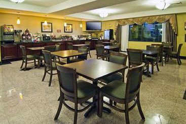 Hotel Comfort Suites  | Baytown | Texas | United States 18