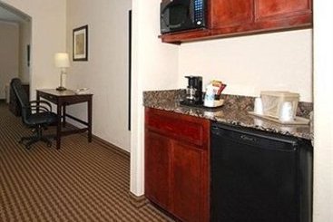Hotel Comfort Suites  | Baytown | Texas | United States 5