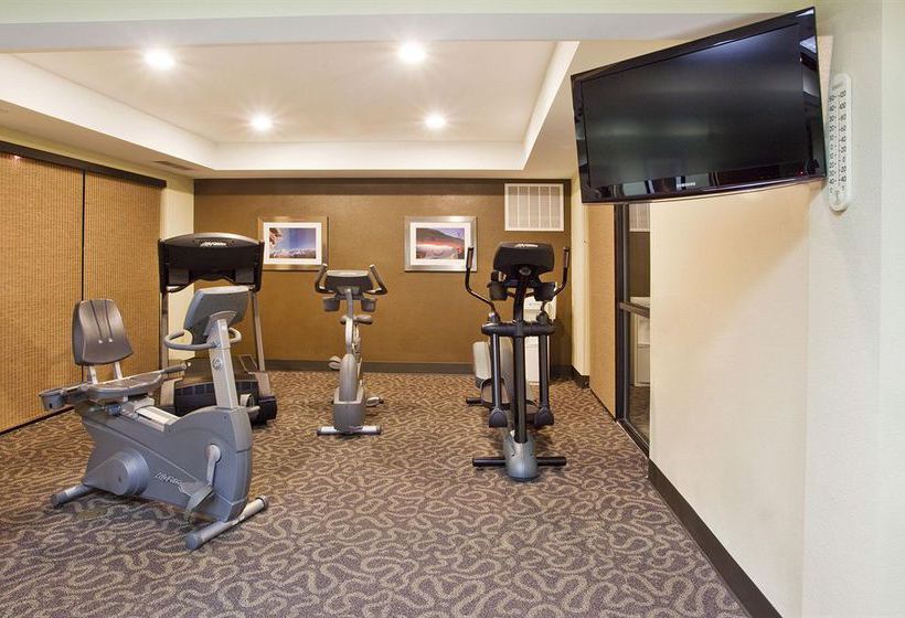 Hotel Holiday Inn Express Charlotte Concord I-85  | Concord | North Carolina | United States 13