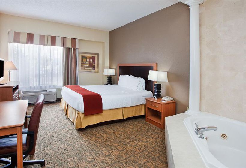 Hotel Holiday Inn Express Charlotte Concord I-85  | Concord | North Carolina | United States 7