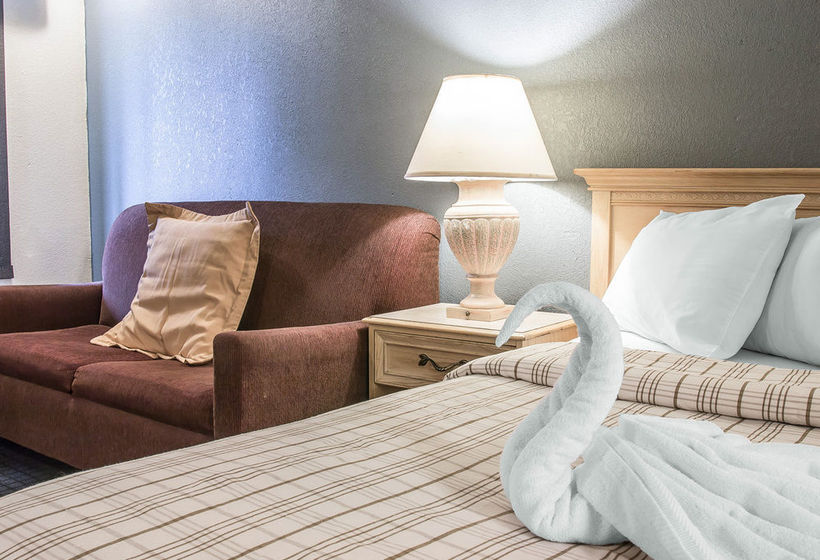 Hotel Rodeway Inn Metro Airport  | Romulus | Michigan | United States 19