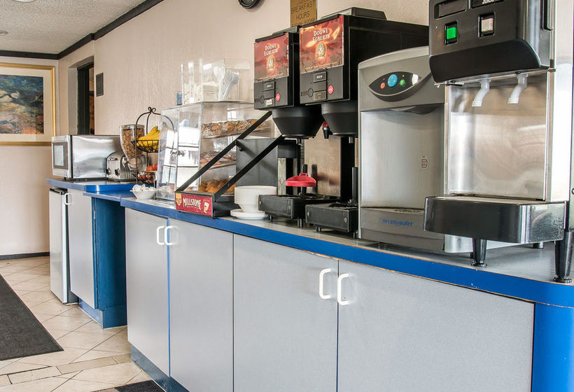 Hotel Rodeway Inn Metro Airport  | Romulus | Michigan | United States 2