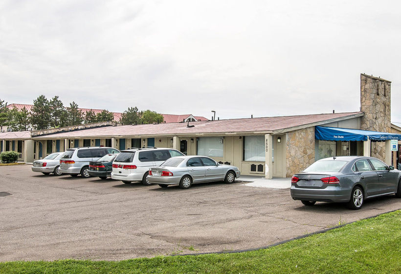Hotel Rodeway Inn Metro Airport  | Romulus | Michigan | United States 8