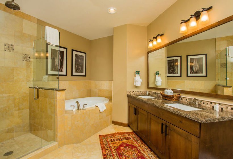 Hotel Trailhead Lodge by Wyndham Vacation Rentals Steamboat Springs Colorado