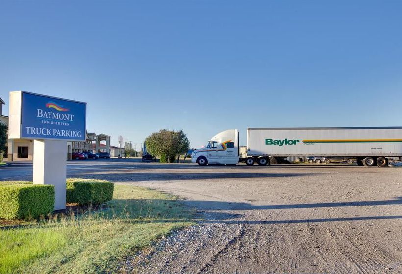 Hotel Baymont Inn & Suites Terrell  | Terrell | Texas | United States 11