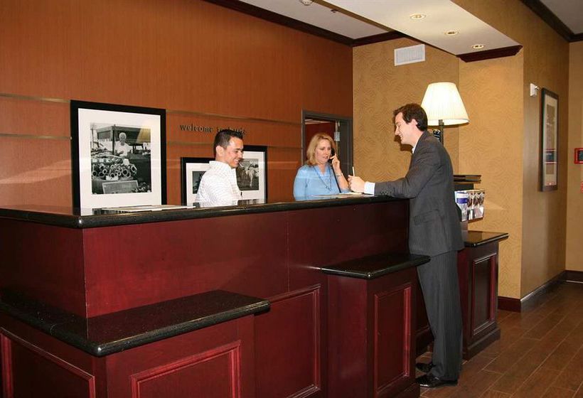 Hotel Hampton Inn & Suites Buda 