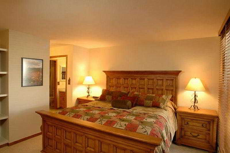 Hotel The Plaza Condominiums  | Crested Butte | Colorado | United States 3