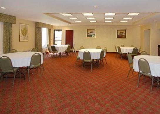 Hotel Comfort Suites Wright Patterson  | Dayton | Ohio | Estados Unidos 2