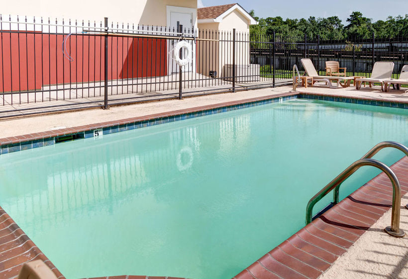 Hotel Suburban Extended Stay LaPlace  | Laplace | Louisiana | United States 18