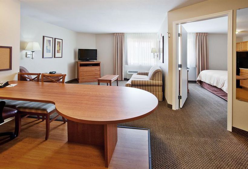 Hotel Candlewood Suites Savannah Airport  | Savannah | Georgia | United States 9