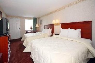 Hotel Comfort Inn Weston  | Weston | West Virginia | United States 3