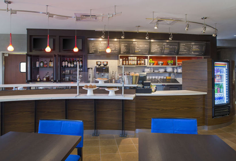 Hotel Courtyard Austin Airport  | Austin | Texas | United States 11