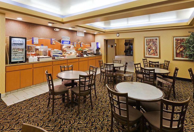 Hotel Holiday Inn Express Tulsa (Central)  | Tulsa | Oklahoma | United States 1