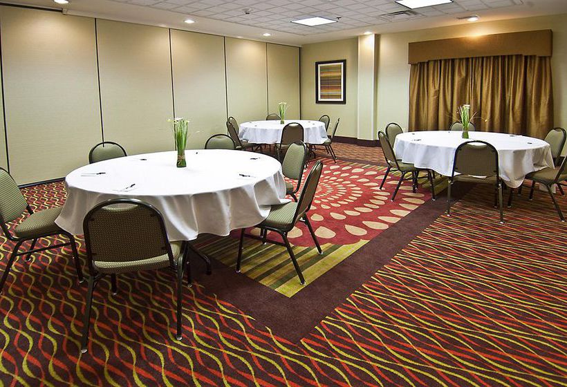 Holiday Inn Express Hotel & Suites Tupelo  | Tupelo | Mississippi | United States 4