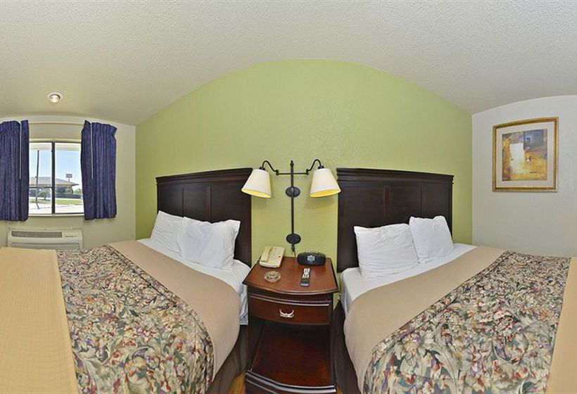 Motel 6 Dallas Red Oak 