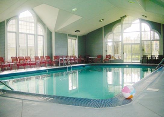 Clarion Hotel Beachfront  | Mackinaw City | Michigan | United States 5