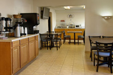 Hotel Super 8 West Memphis Ar  | West Memphis | Arkansas | United States 2