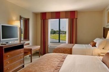 Hotel Wingate by Wyndham Savannah Airport  | Savannah | Georgia | United States 5