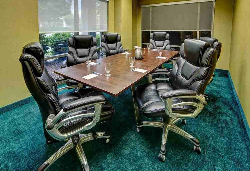 Hotel Springhill Suites Norfolk Old Dominion University  | Norfolk | Virginia | United States 13