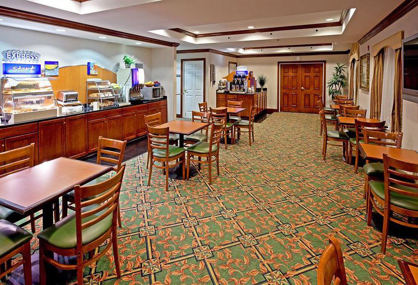 Hotel Holiday Inn Express Woodbridge 