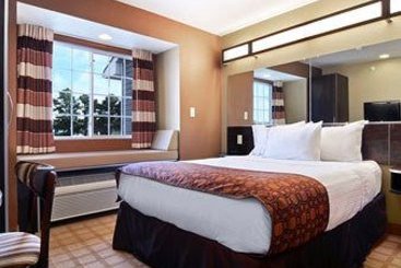 Microtel Inn Suites Manchester  | Manchester | Tennessee | United States 6