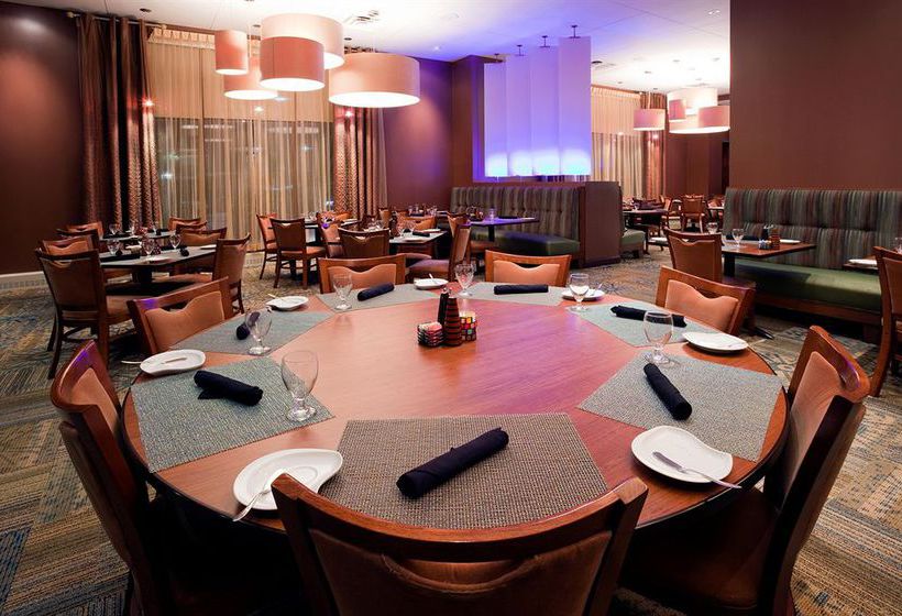 Hotel Crowne Plaza Milwaukee West  | Wauwatosa | Wisconsin | United States 10